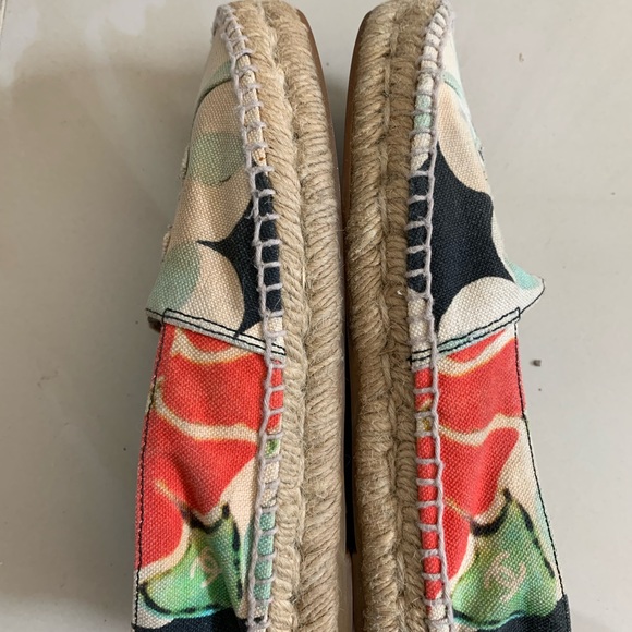 Preowned Authentic Chanel Floral Espadrilles Sz 36 - Picture 4 of 7